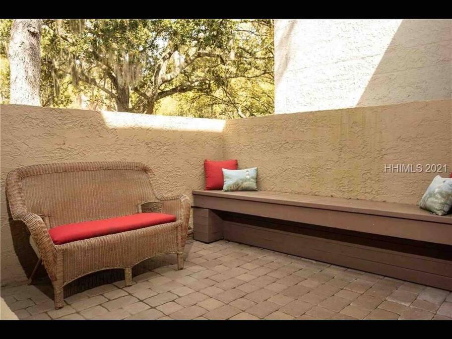 In The Heart Of Harbour Town 2Br 2Ba Pool Access Close To Beach هيلتون رئيس جزيرة المظهر الخارجي الصورة