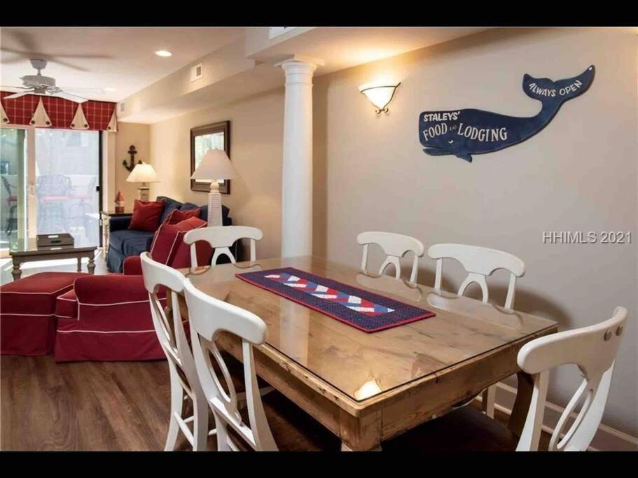 In The Heart Of Harbour Town 2Br 2Ba Pool Access Close To Beach هيلتون رئيس جزيرة المظهر الخارجي الصورة